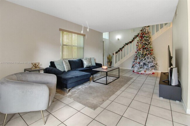 Photo - 10619 SW 113th Pl Unit 88B