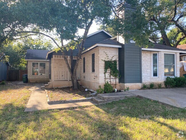 Building Photo - 9618 Sugar Hill Dr Unit B Rental