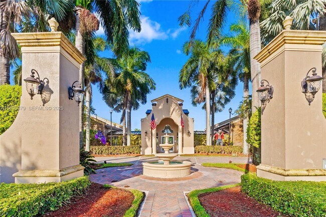 Building Photo - 1398 NE 33rd Ave Unit 201-25