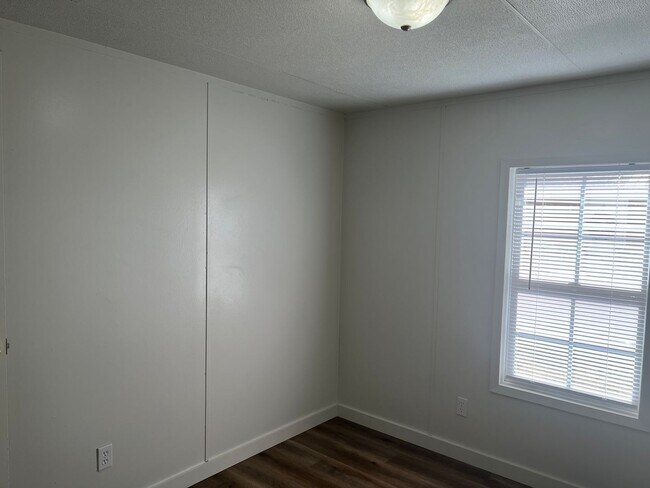Photo - 3405 Cesar Chavez Dr