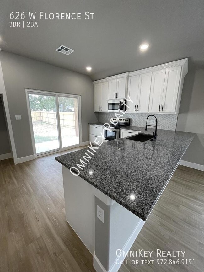 Photo - 626 W Florence St