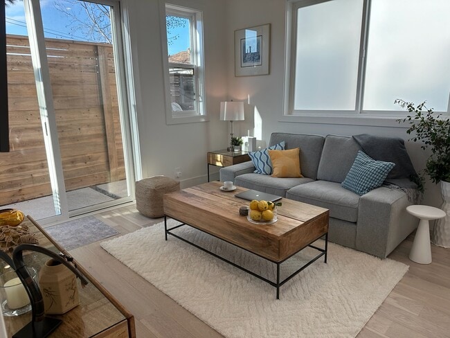 Photo - 4067 Michael Ave