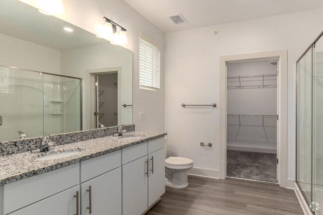 2BR, 2BA