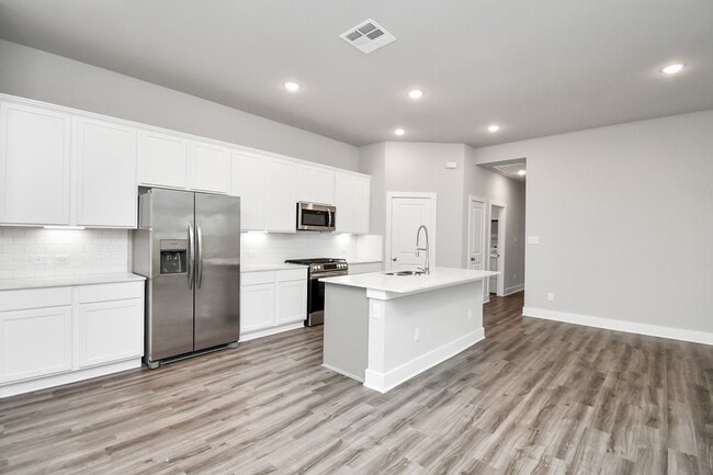 Photo - 21030 Shore Oak Dr