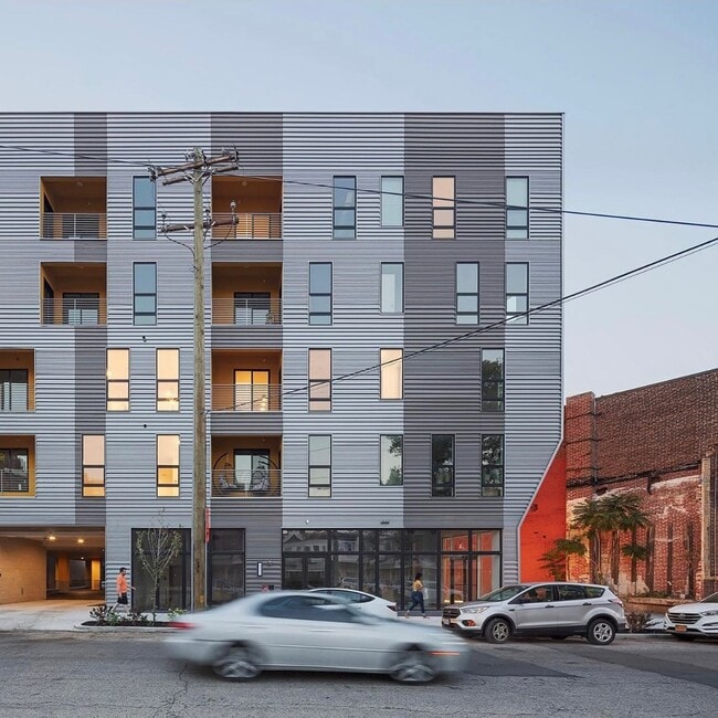 Photo - Extra Large Studio w/ Private Balcony Unit 505