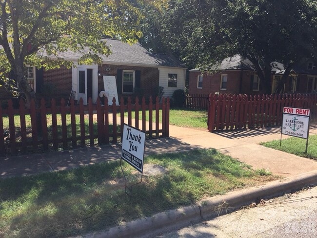 Photo - 327 Westwood Dr