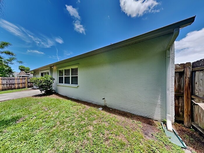 Photo - 7132 Waxwing Dr