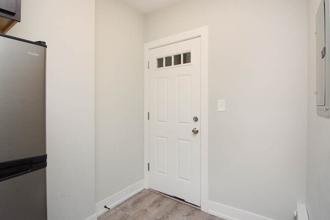 Photo - 459 W Belden Ave Unit 101A