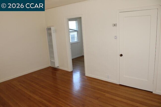 1209 Marin Ave