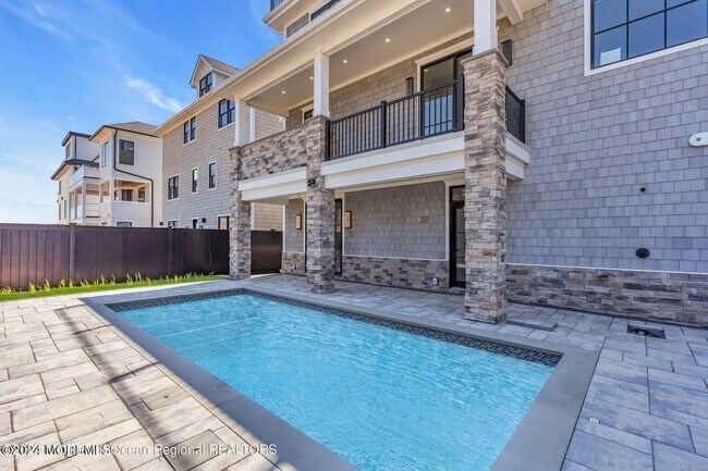 Photo - 13 Ocean Terrace