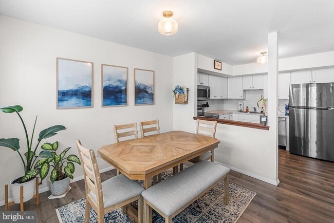 Photo - 506 Bunker Hill Rd