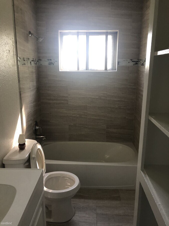 Photo - 4 br, 2 bath House - 10501 Chesterfield Drive