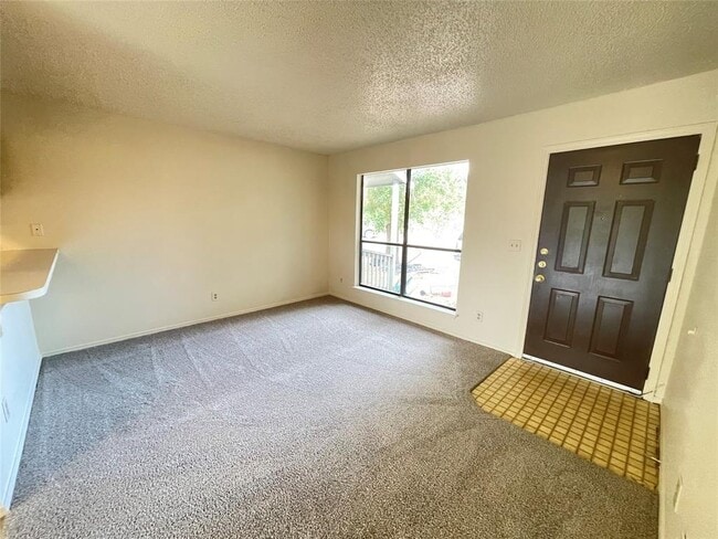 Photo - 113 Hillside Dr