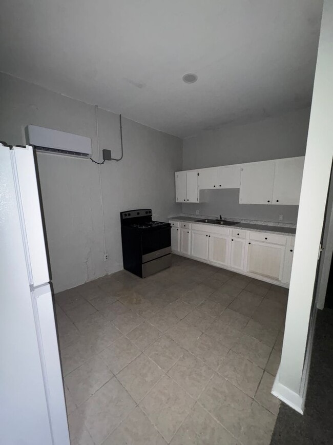 Photo - 117 Trojan Way Unit 7B