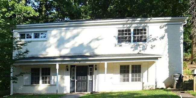 Photo - 4204 Tremont St