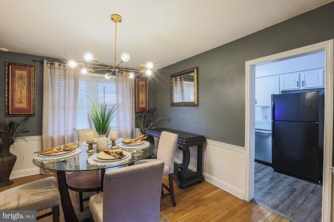 Photo - 3 Bedroom home with Parking Pad