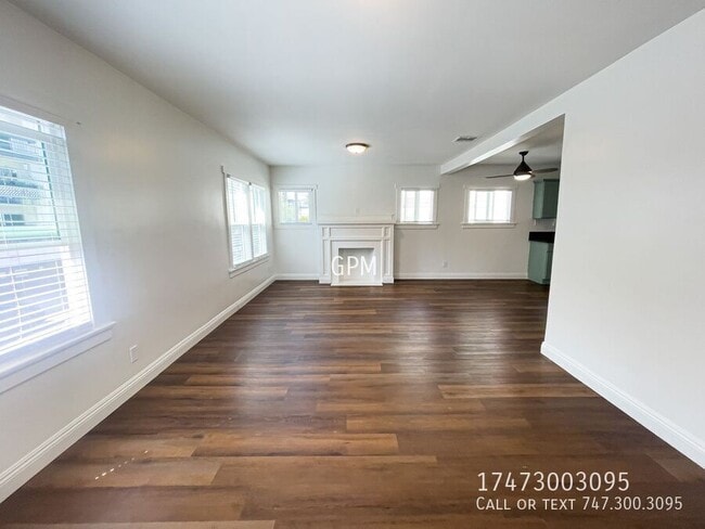 Photo - 338 S Benton Way Apartment