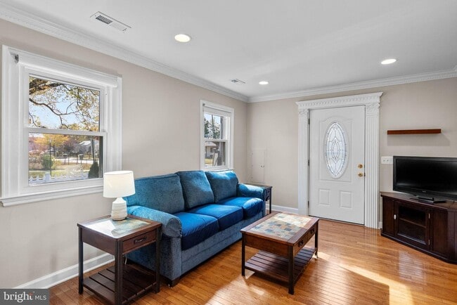 Photo - 5701 31st Ave