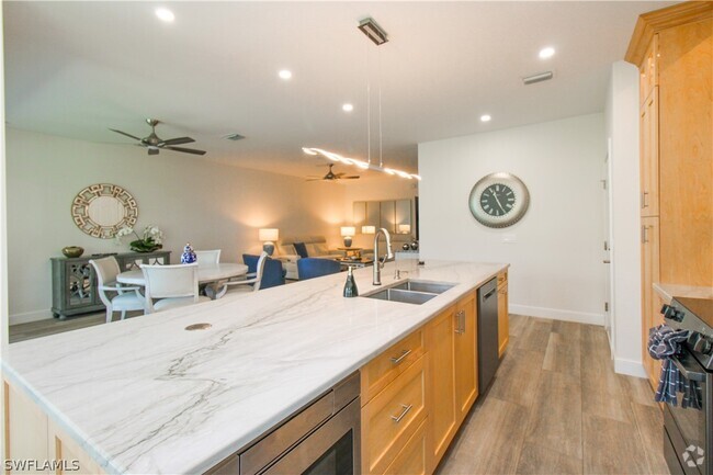 Building Photo - 5632 Whisperwood Blvd Unit 1601 Rental