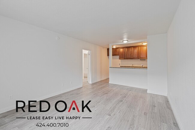 Photo - Fantastic One Bedroom with Spacious Rooms,... Unit 121