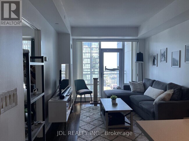 Photo - 21 Widmer St Unit 3901