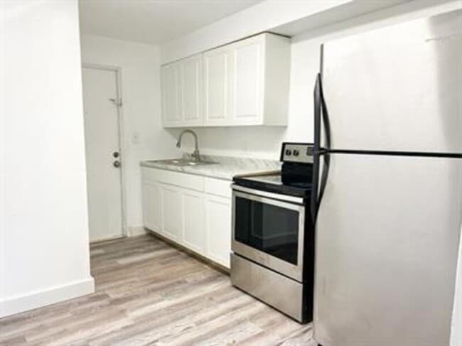 Photo - 2935 Eccleston St Unit 18