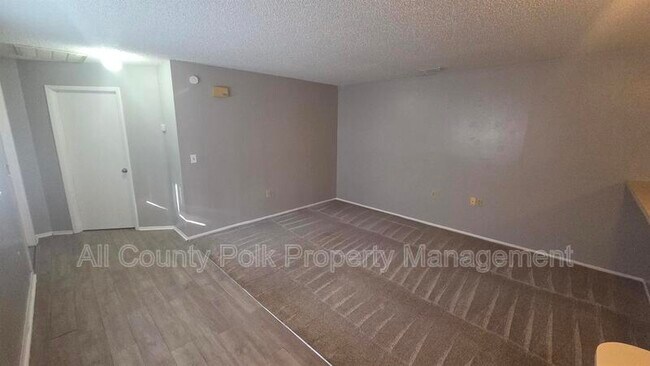 Photo - 2118 Brandy Pl