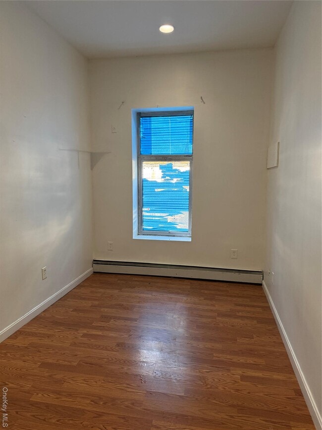 Photo - 86-28-86-80 80th St