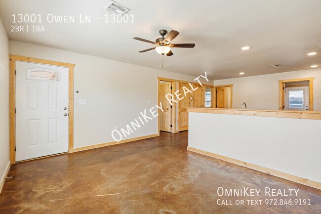 Photo - 13001 Owen Ln Unit 13001