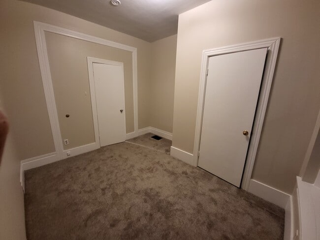 Photo - 317 Peffer St Unit 1