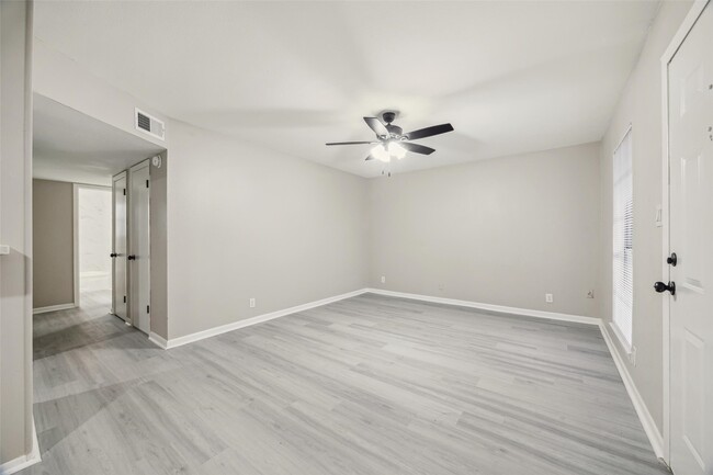 Photo - 910 7th Ave N Unidad 5