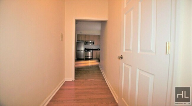 Photo - WEST 13 STREET Unit 33