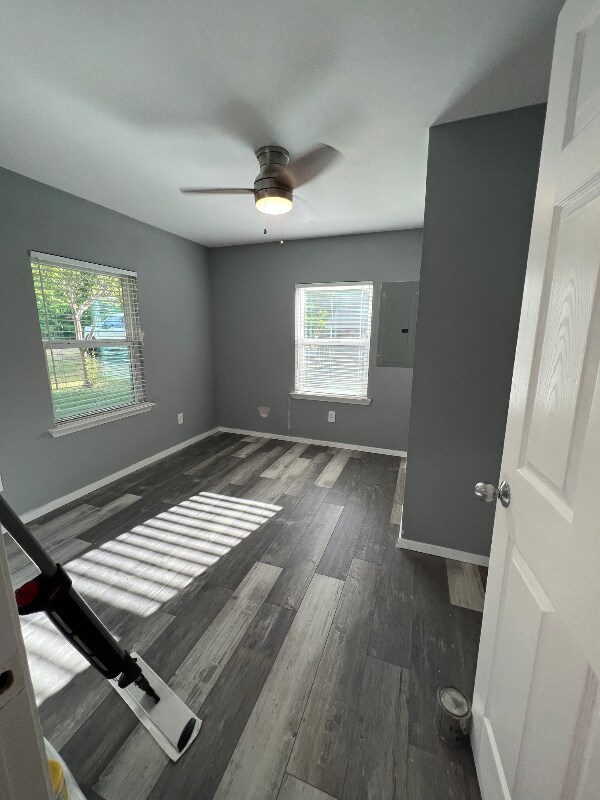 Photo - 900 Crazy Horse