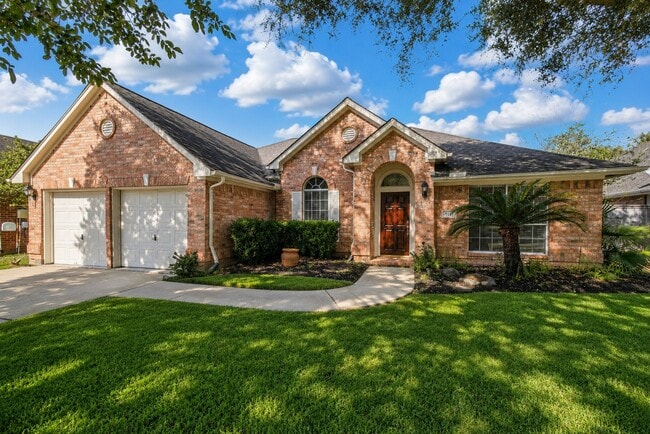 Building Photo - 1714 Bumelia Ct