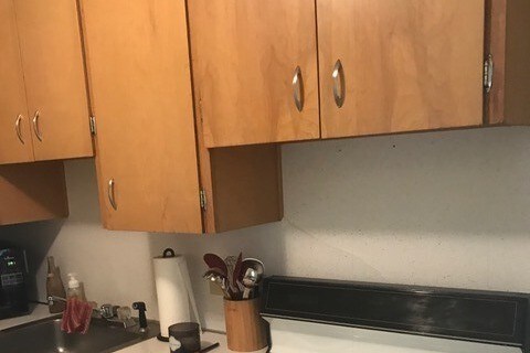 Photo - 203 Monroe St Apartments