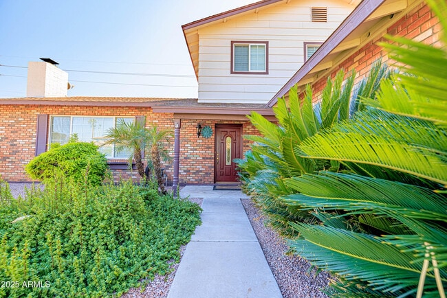 Photo - 2547 W Naranja Ave