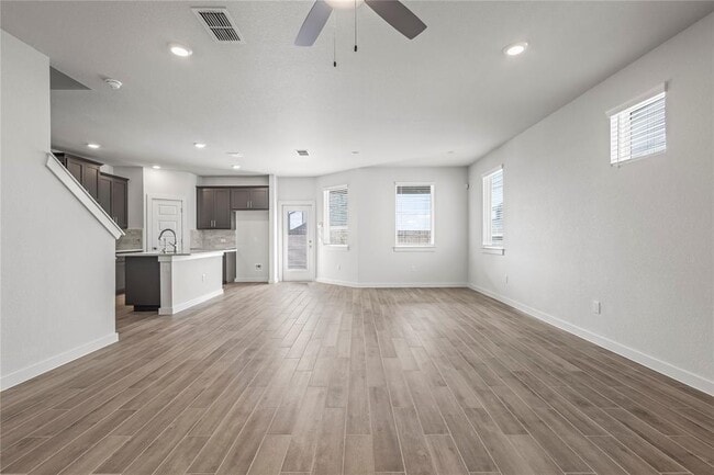 Photo - 187 Everglades Dr