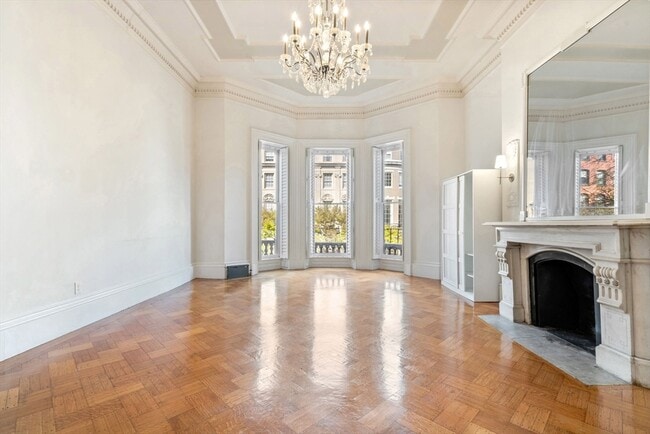 Building Photo - 169 Beacon St Unit 2-1