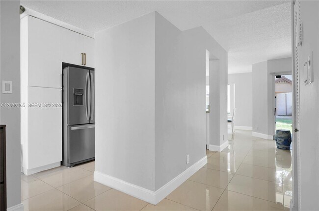 Photo - 13946 SW 91st Terrace Unit 13946