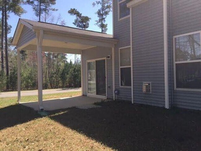 Photo - 3 Bedroom 2.5 Bath House in Buckshire - Su...