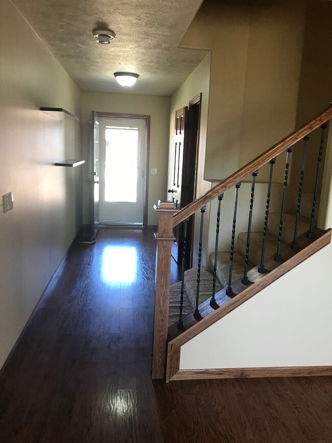 Photo - Beautiful West Side 3 Bed/2.5 Bath Townhome!