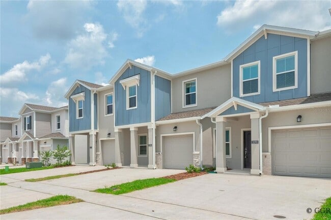 Photo - 3290 Laurent Lp