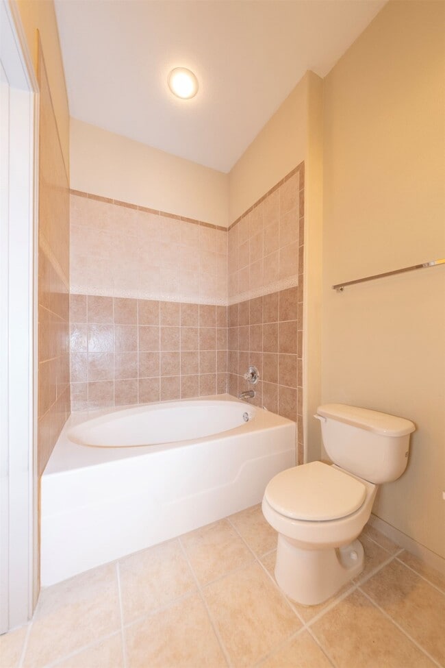 Building Photo - 1441 East St Unit 207