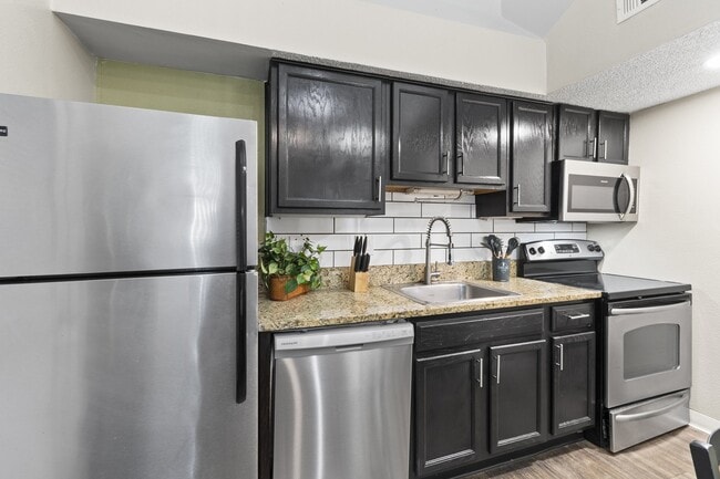 Fusion Orlando - Furnished Kitchen