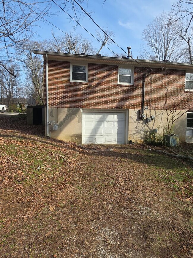 Photo - 3-Bedroom Home with Garage and Spacious Yard in Cookeville