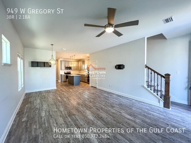 Photo - 949 W Gregory St