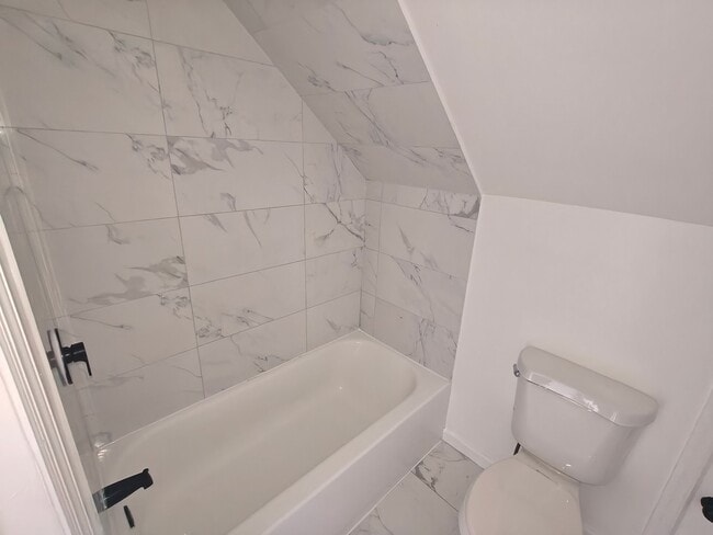 Photo - 67 Stockman Pl Unit 3