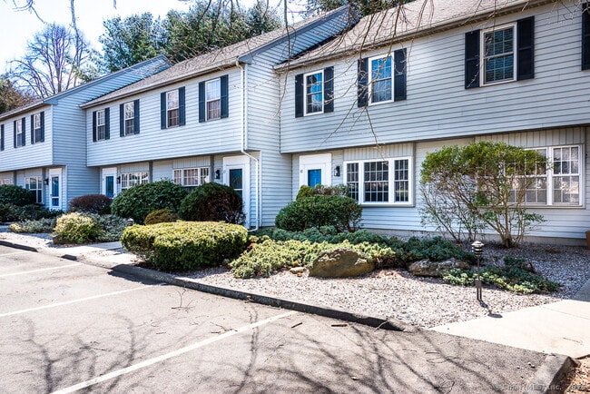 Photo - 16 Brantwood Dr Condo Unit 16