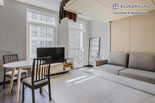 Building Photo - 1313 L St NW Rental