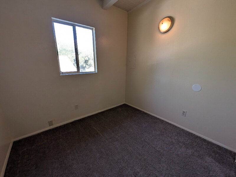 Photo - 3472 Burlington Ave